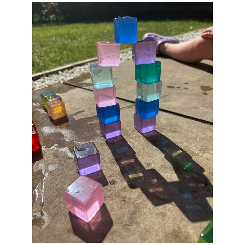 Rainbow Gem Cubes & Tray 100 Pieces